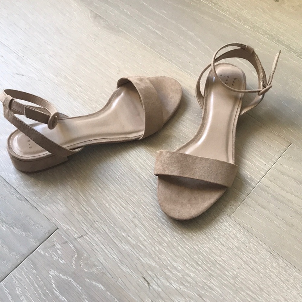 Ankle strap taupe sandal - size 8.5